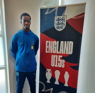 Espanha Birla Chicoro para a Inglaterra