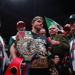Las grandes peleas de la carrera del Canelo Álvarez: Mayweather, Coto, GGG, Plant, Bivol