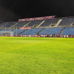 El partido Guadalajara-Barcelona se retrasa media hora por problemas con la grada alta