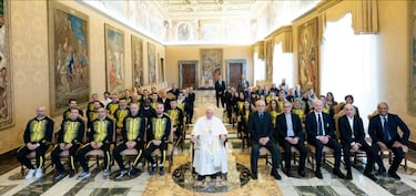El Vaticano, sin papa pero con liga