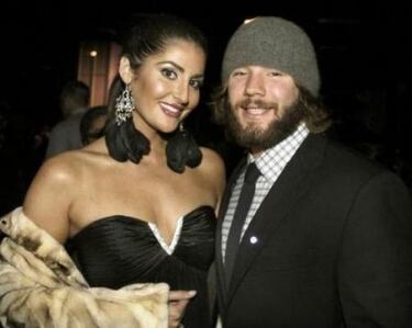 SuperBowl XLVI: WAGs