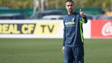 Asenjo, durante un entrenamiento del Villarreal.