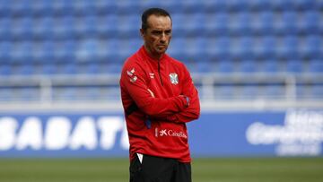 Jos&eacute; Luis Oltra, entrenador del Tenerife