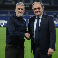 Roberto Olabe renueva hasta 2026