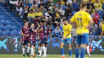 El Sporting hurga en la herida de Las Palmas