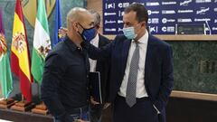 Manolo Gaspar y Jos&eacute; Mar&iacute;a Mu&ntilde;oz, en la sala de prensa de La Rosaleda.