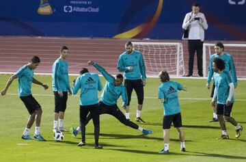 Real Madrid put in one last session ahead of Al-Jazira game