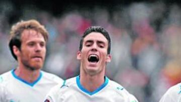 <b>ÉXTASIS. </b>Alejandro Alfaro, en la imagen junto a Mikel Alonso y Luna, celebra con júbilo uno de los dos goles que le hizo ayer al Córdoba.