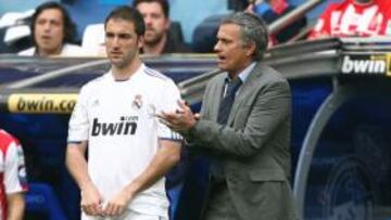 <b>LA VUELTA DEL 'PIPITA'. </b>Higuaín reapareció el pasado 2 de abril en Liga ante el Sporting.