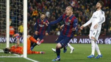 Mathieu, en su gol más célebre con la camiseta del Barça ante el Real Madrid.