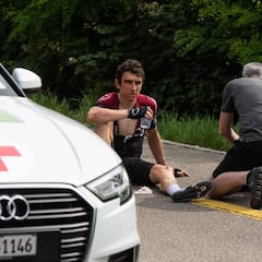 Thomas piensa en el Tour tras su caída en Suiza: "Necesitaré grandes entrenamientos"
