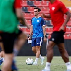 El puzle del mediocampo rayista