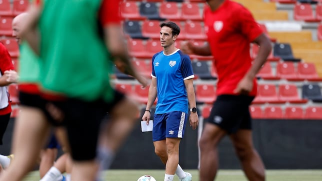 El puzle del mediocampo rayista