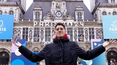 Hugo González posa en París, durante una visita reciente para presentar el programa ‘Talento a bordo’ de Iberia del que forma parte.