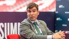 “Debemos limitar los conflictos de interés de los agentes”