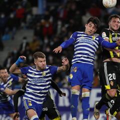 Ponferradina y Zaragoza, peleados con el gol
