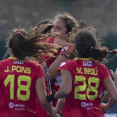 España logra una goleada insuficiente ante Namibia