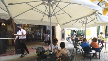 Terraza de un restaurante en La Habana
JOAQUIN HERNANDEZ / XINHUA NEWS / CONTACTOPHOTO
25/09/2021 ONLY FOR USE IN SPAIN