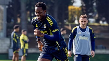 El plan de Fenerbahce para recuperar a Jhon Jader Durán