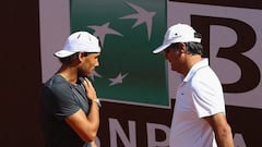 Toni Nadal junto a Rafa durante los Juegos Ol&iacute;mpicos. 