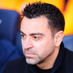 Barça coach Xavi urges fans not to boo Dembele
