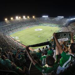 Puertas abiertas en el Villamarín