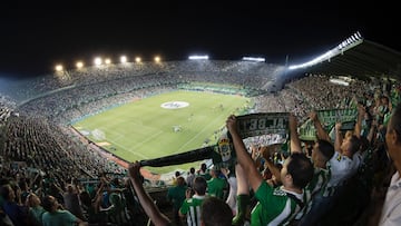 Afición del Betis.