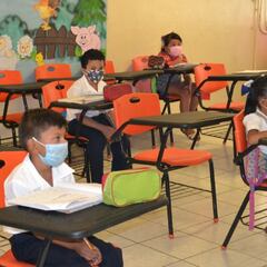 Regreso a clases 2021: por qué los padres no quieren mandar a sus hijos a las aulas todavía