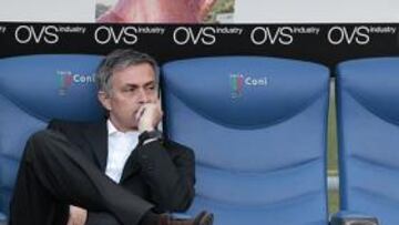 <b>POLÉMICO.</b> Mourinho es un entrenador que vive en la polémica permanente.