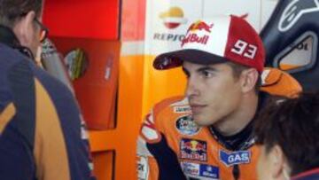 Marc M&aacute;rquez, en el box.