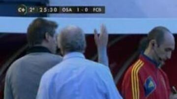 Tito Vilanova, expulsado, espera el acta de Muñiz