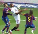 El Sevilla reclamó un penalti a Kanouté