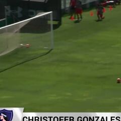 El olvidado golazo de 'Canchita' en Colo Colo: ¡se pasó al arquero!