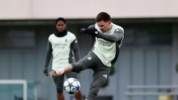 Mastantuono ve la luz