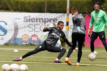 El equipo verdolaga se prepara para enfrentar una intensa semana con dos juegos trascendentales en el Atanasio ante el equipo caleño en el torneo local y Melgar por Copa Libertadores