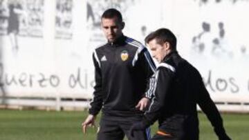 Piatti, en un entrenamiento con el Valencia.