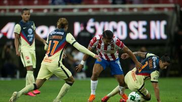 Expertos vieron penal a favor de Chivas que no se concedió