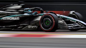 George Russell (Mercedes W16). Marina Bay, Singapur. F1 2025.