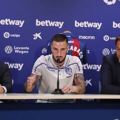 El Alavés sondea la opción de Cabaco