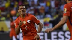 Alexis Sánchez llega a 100 partidos con Chile en su carrera
