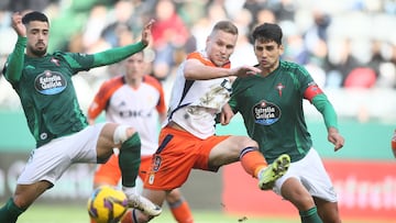08/12/24
PARTIDO SEGUNDA DIVISION
RACING DE FERROL - REAL OVIEDO
ALEMAO