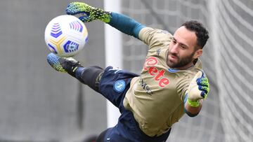 David Ospina durante un entrenamiento con Napoli.