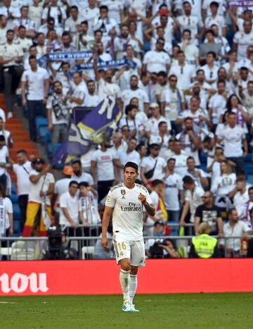 El volante colombiano, ingresó desde el banco de suplentes y el tiempo de adición puso el 42. Pasaron 882 para que volviera a anotar con el Real Madrid