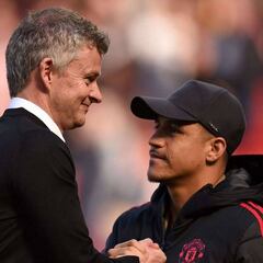 Ole Gunnar Solskjaer comparó a Alexis Sánchez con un sofá