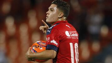 El DT del Alavés quiere llevar a Juan Fernando Quintero a España