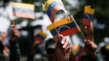 Eileen Higgins solicitó restablecer el Estatus de Protección Temporal (TPS) para los venezolanos debido a la inestabilidad en su país.