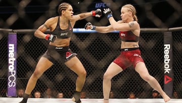 Amanda Nunes venci&oacute; a los puntos a Valentina Shevchenko en el UFC 215.