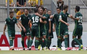 Betis 1 - Everton 1: Dresden Cup friendly - the best images