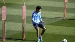 Raúl Jiménez apunta al once