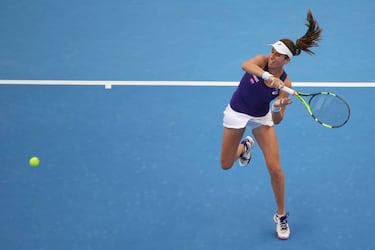 Radwanska outfoxes Konta to lift second China Open title